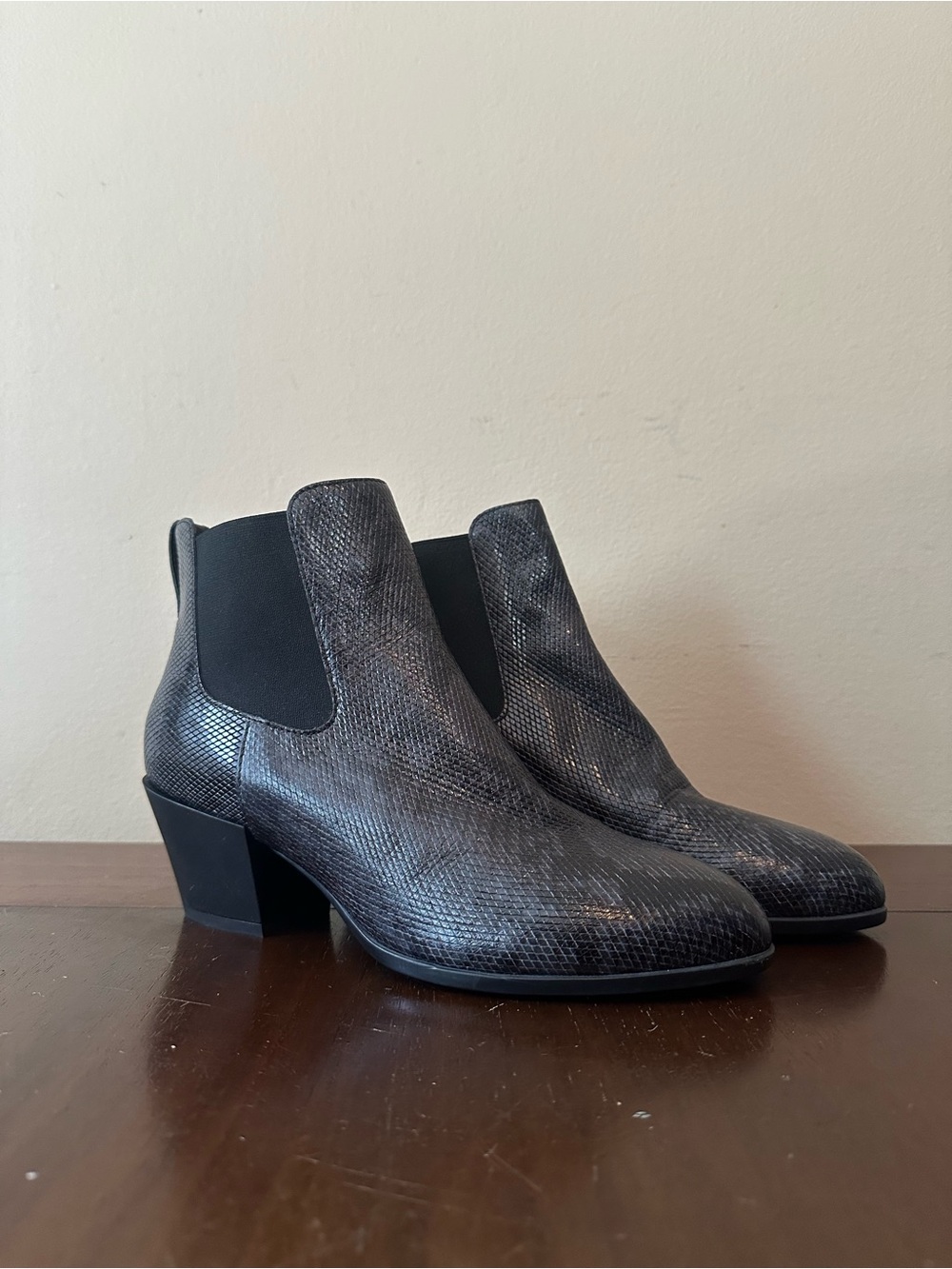 Hogan Black Snake-Embossed Leather Chelsea Boots, Sz EU 39 (8.5)